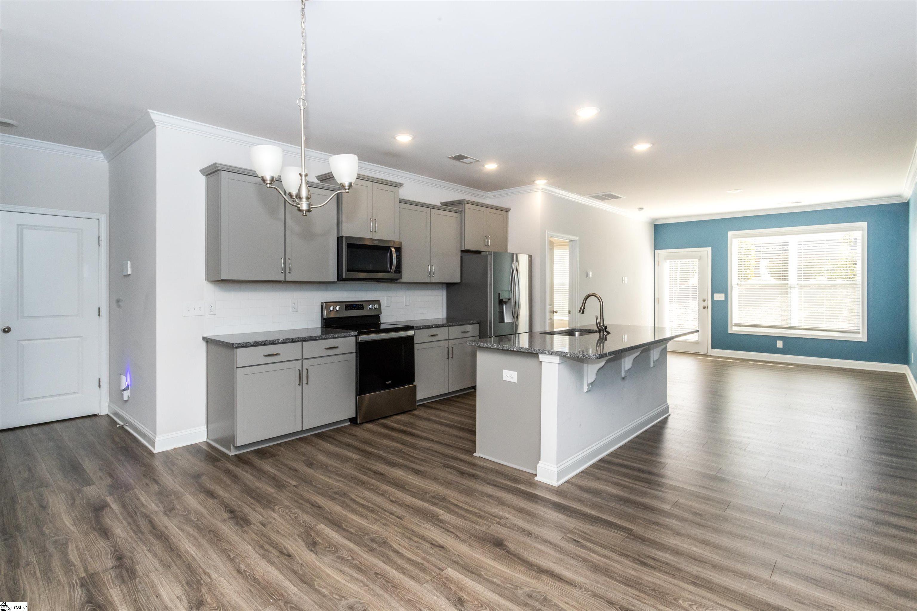 567 Yellow Fox Road Greer, SC 29650 - Photo 5 of 36 Gallery Image 5