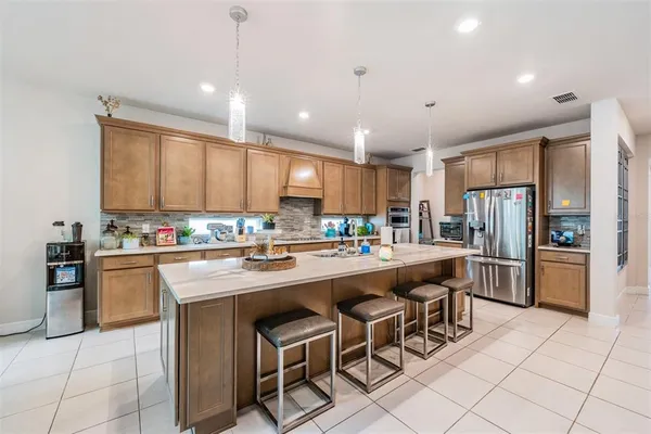 $799,999 | 2836 Buckhorn Forest Drive, Valrico, FL 33594