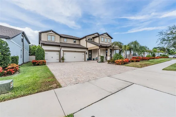 $799,999 | 2836 Buckhorn Forest Drive, Valrico, FL 33594