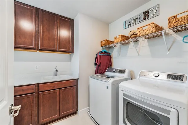 $849,000 | 2836 Buckhorn Forest Drive, Valrico, FL 33594