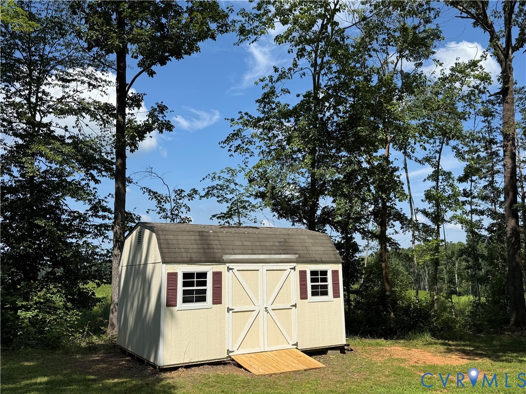 3899 Howell Road Powhatan, VA 23139 - Photo 29 of 37 Gallery Image 29