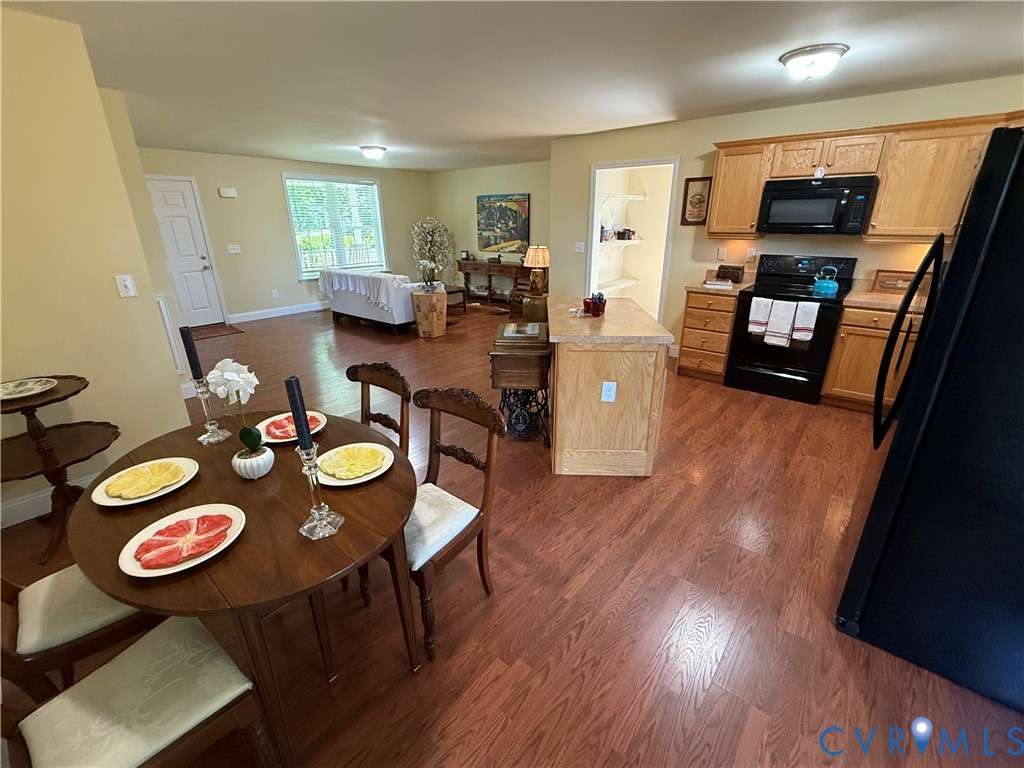 3899 Howell Road Powhatan, VA 23139 - Photo 8 of 37 Gallery Image 8