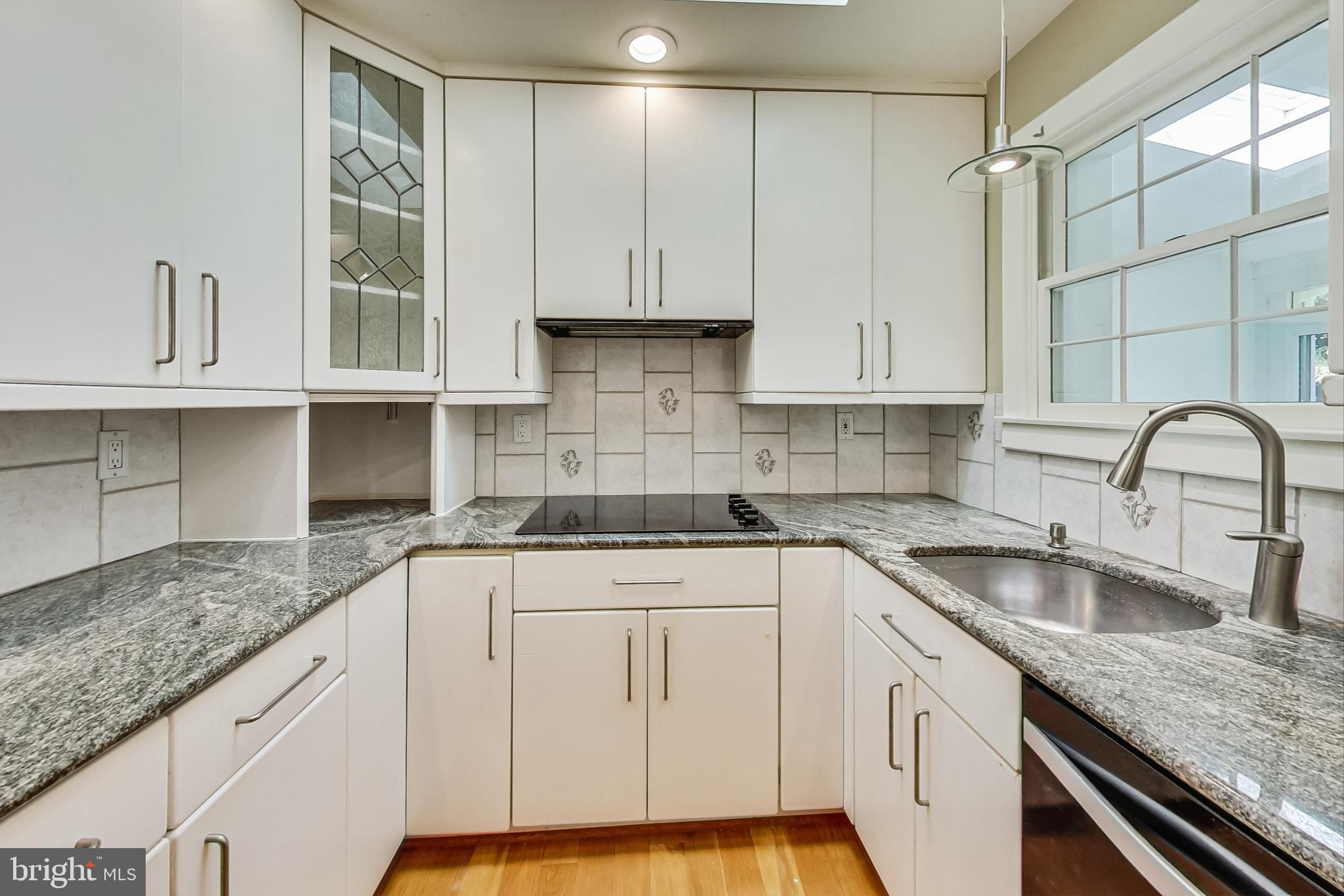 4513 Puller Drive Kensington, MD 20895 - Photo 4 of 46