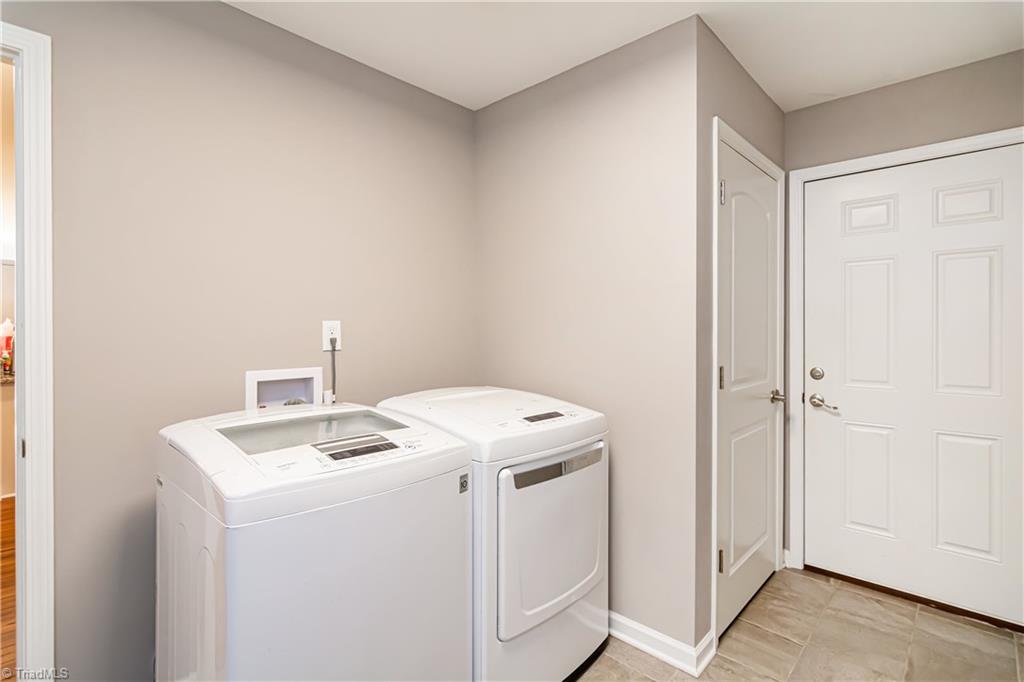 188 Laurel Ridge Lane Lexington, NC 27295 - Photo 26 of 29 Laundry room