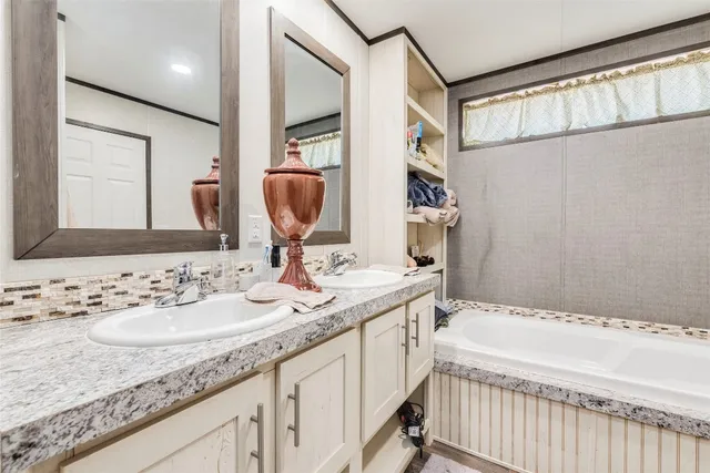 $725,000 | 1099 County Road 247, Rochelle, TX 76872