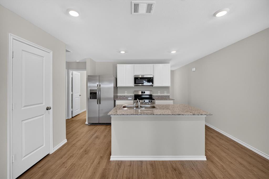 1813 Potomac Lane Blue Ridge, TX 75424 - Photo 7 of 20 Gallery Image 7