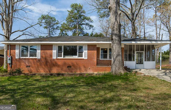 $2,300 | 2064 Gober Avenue Southeast, Smyrna, GA 30080