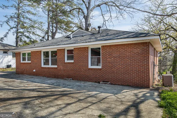 $2,300 | 2064 Gober Avenue Southeast, Smyrna, GA 30080