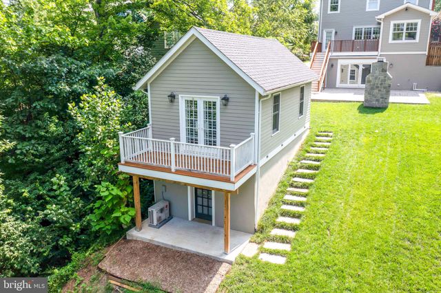 $9,250 | 2314 North Kenmore Street, Arlington, VA 22201