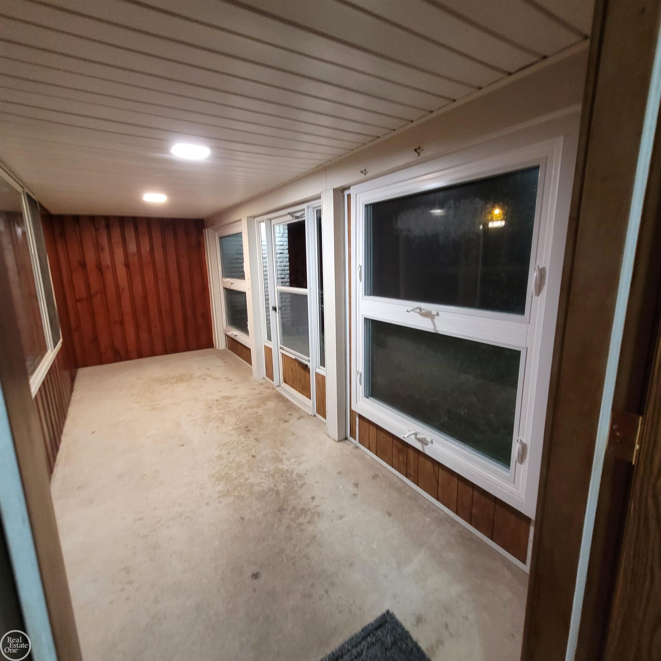 58092 Mound Road Washington, MI 48094 - Photo 32 of 33 50146853-3152c501-ee65-4246-bba1-b93a402c7b4f.JPG