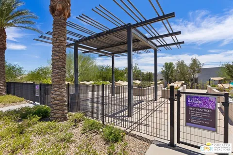 $845,999 | 825 Fountain Drive, Palm Springs, CA 92262