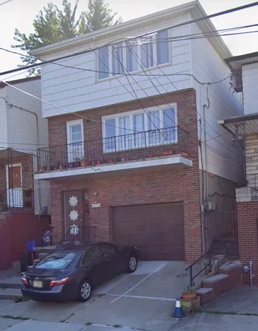 $3,200 | 622 Liberty Avenue, Unit 1, Jersey City, NJ 07307