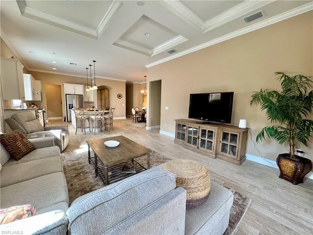 $4,000 | 9418 Greyhawk Trail, Naples, FL 34120