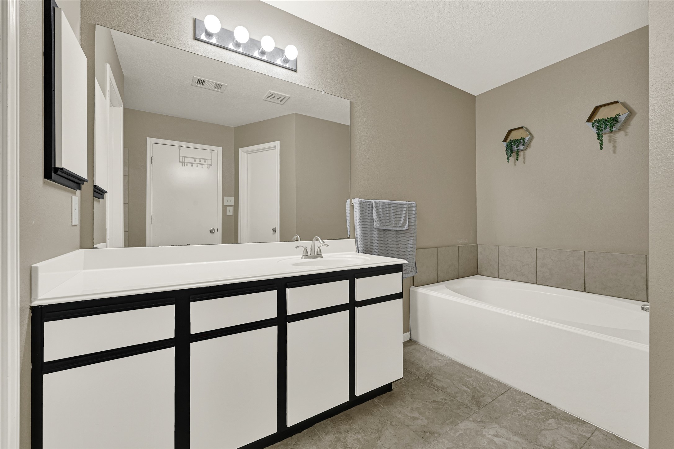 5726 Turmeric Drive Baytown, TX 77521 - Photo 16 of 17