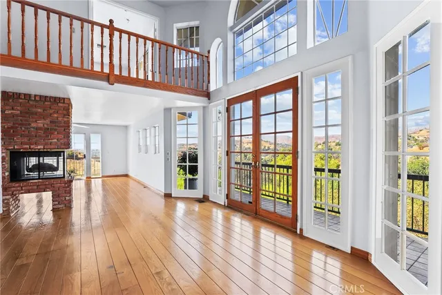 $1,899,000 | 9658 Wheatland Avenue, Sunland, CA 91040