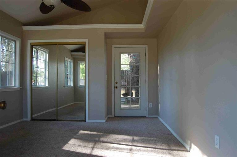 70 South Rainbow Route Sanger, CA 93657 - Photo 17 of 22 Gallery Image 17