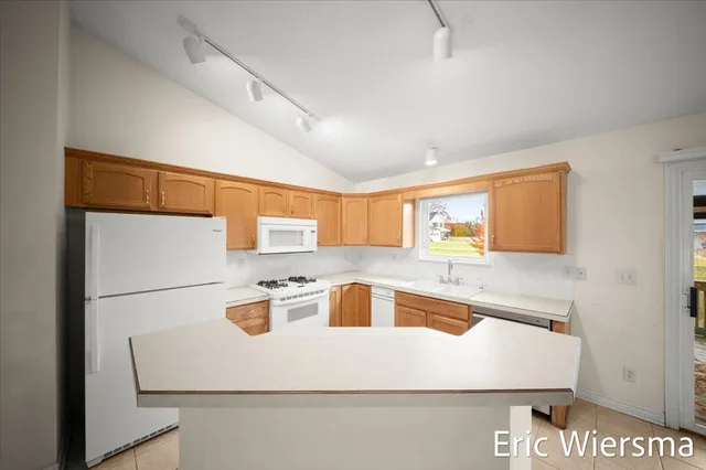 $459,000 | 7635 Hessler Drive Northeast, Rockford, MI 49341