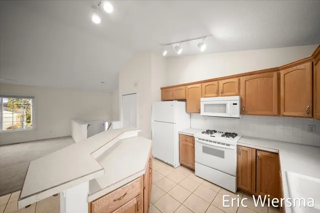 $459,000 | 7635 Hessler Drive Northeast, Rockford, MI 49341