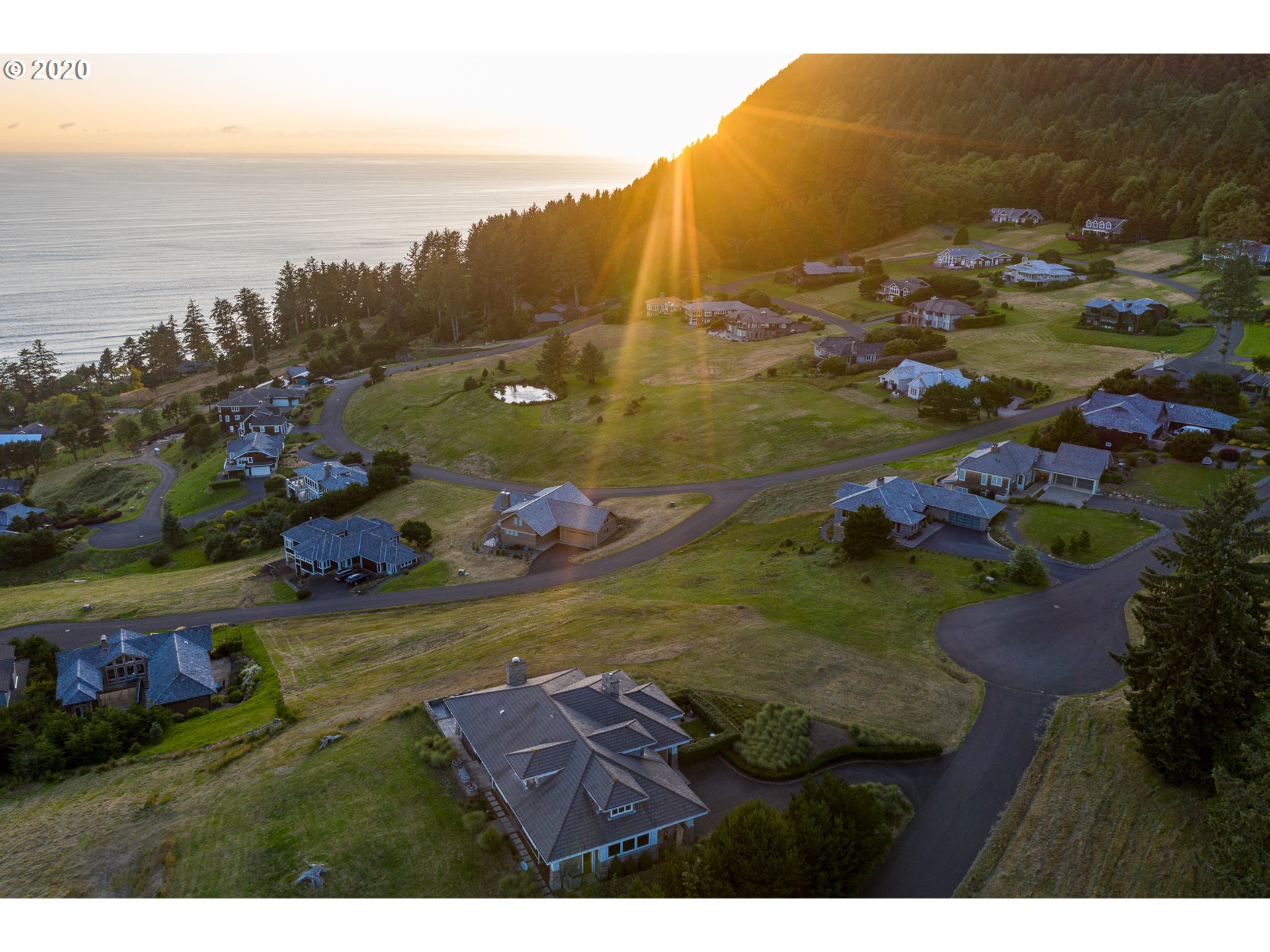 Meadow Loop, Unit 300 Nehalem, OR 97131 - Photo 5 of 7
