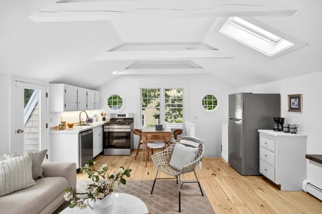 $2,800 | 24 Captain Davis Lane, East Falmouth, MA 02536