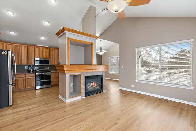 $299,999 | 1387 New Haven Drive, Cary, IL 60013