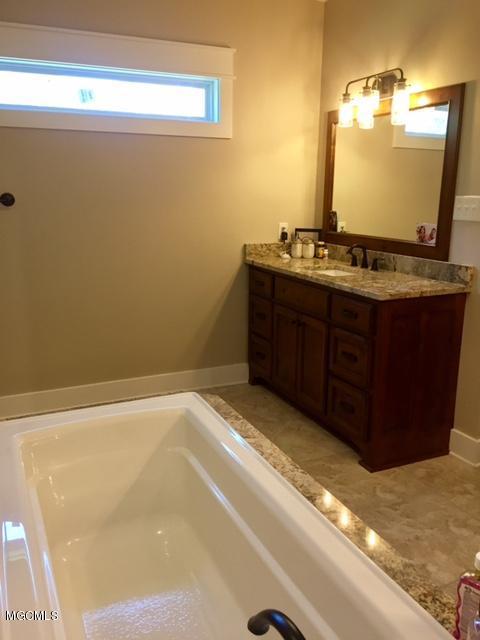 9430 Joncie Road Biloxi, MS 39532 - Photo 8 of 18 FullSizeRender (11)