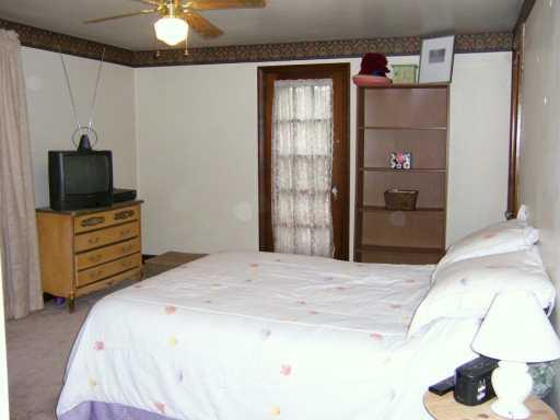 704 Cascade Road Forest Hills, PA 15221 - Photo 5 of 8 Other.