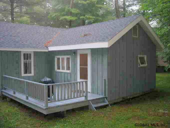32 Forest Road Queensbury, NY 12845 - Photo 4 of 20 Photo 4
