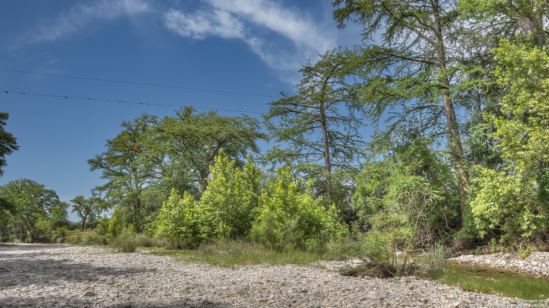 154 Weston Road Leakey, TX 78873 - Photo 13 of 39