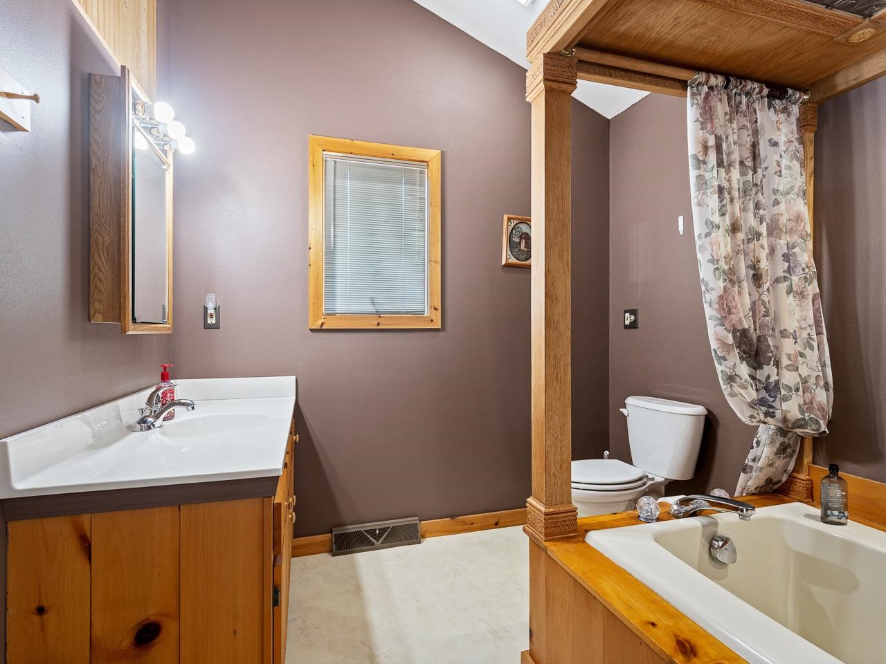 1 Lake Summerset Road Lake Summerset, IL 61019 - Photo 26 of 41 a bathroom with a sink and a mirror