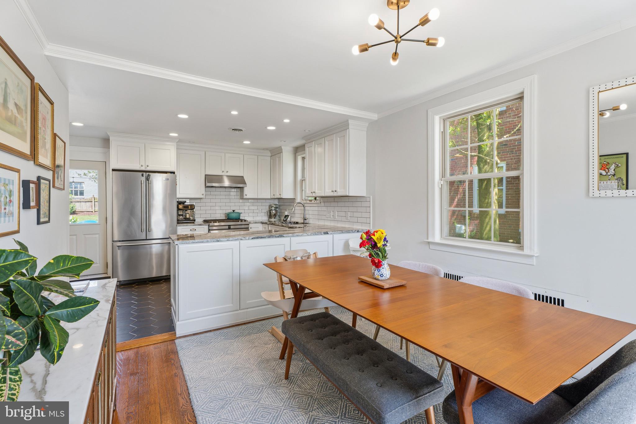 660 Regester Avenue Baltimore, MD 21212 - Photo 2 of 43
