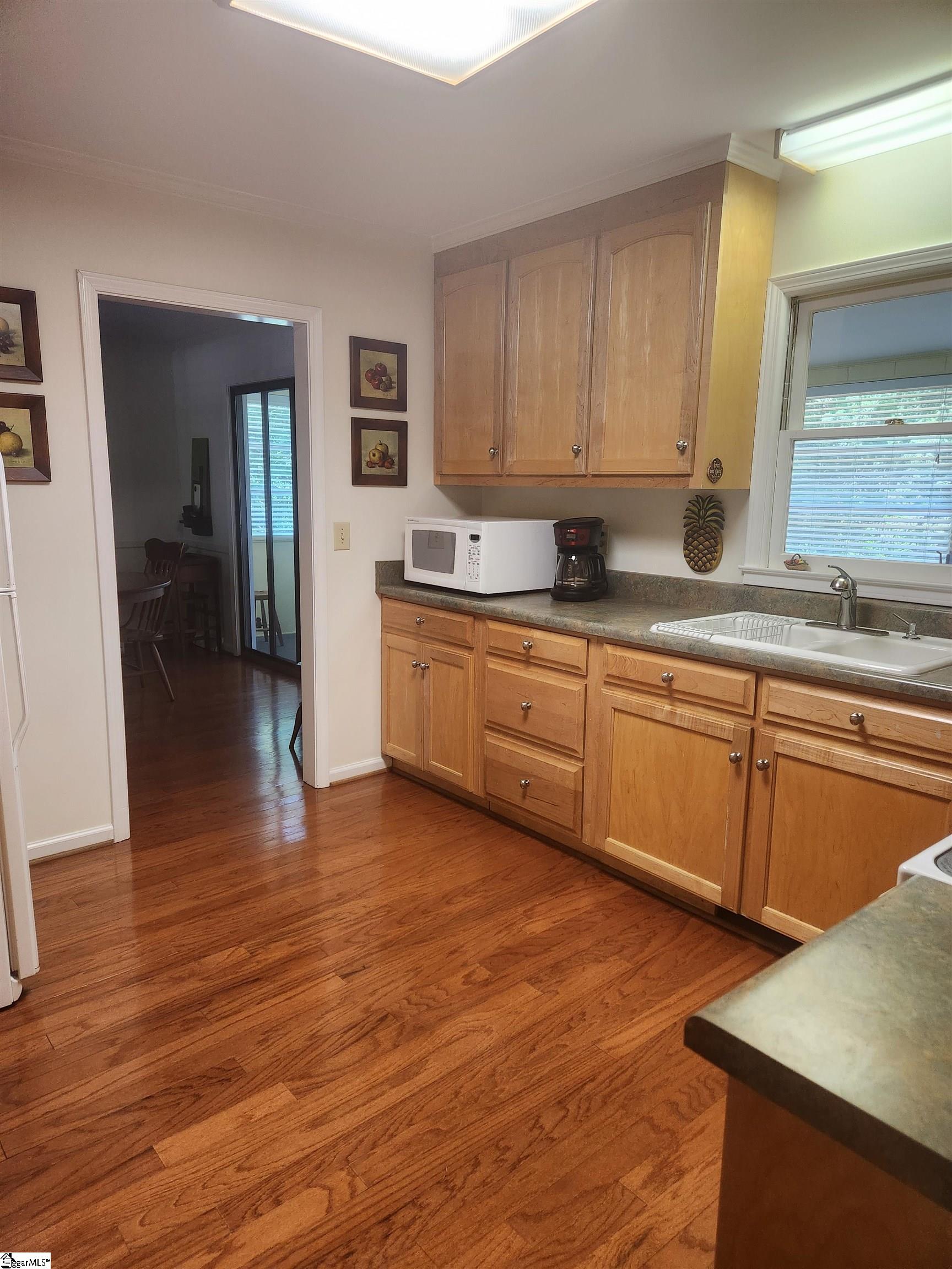 10824 Anderson Road Piedmont, SC 29673 - Photo 11 of 20 Gallery Image 11