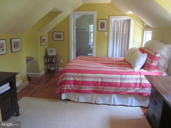 203 Beatty Road Media, PA 19063 - Photo 9 of 20 Bedroom 4