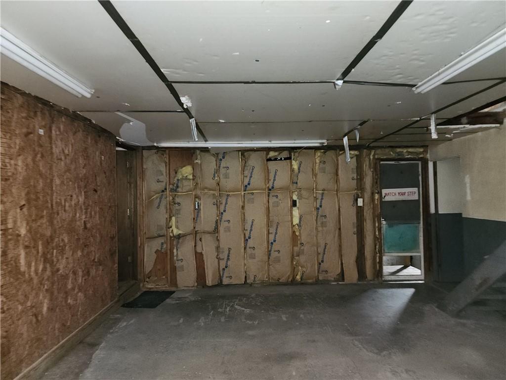411 Old Hickory Ridge Road Washington, PA 15301 - Photo 14 of 25 Gallery Image 14