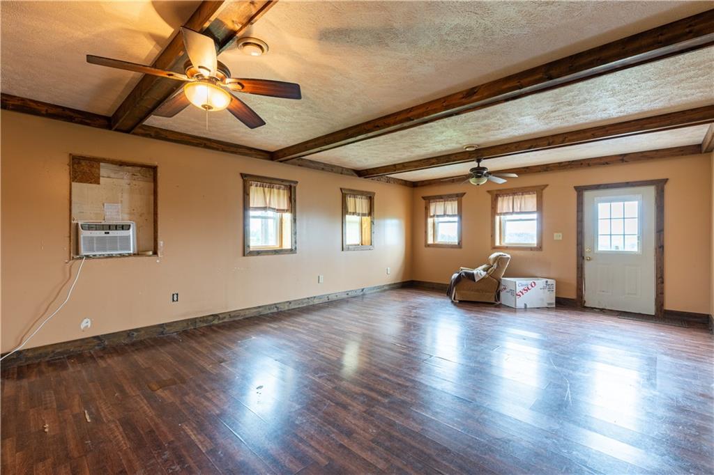 411 Old Hickory Ridge Road Washington, PA 15301 - Photo 9 of 25 Gallery Image 9