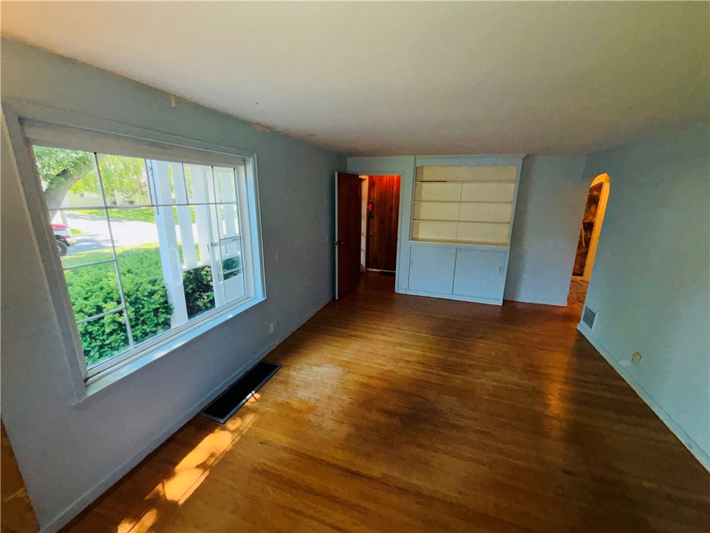 230 Desmond Road Greece, NY 14616 - Photo 12 of 33