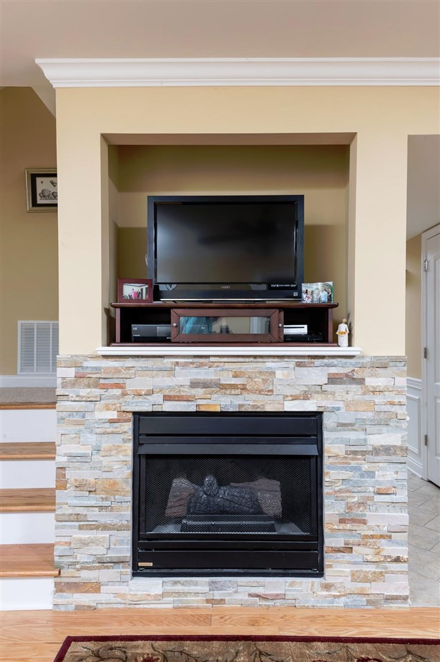 116 Regency Point Path Lexington, KY 40503 - Photo 3 of 10 Gallery Image 3