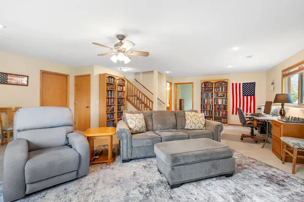 $352,500 | 174 Autumn Place Northeast, Owatonna, MN 55060