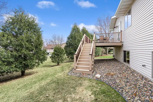 $352,500 | 174 Autumn Place Northeast, Owatonna, MN 55060