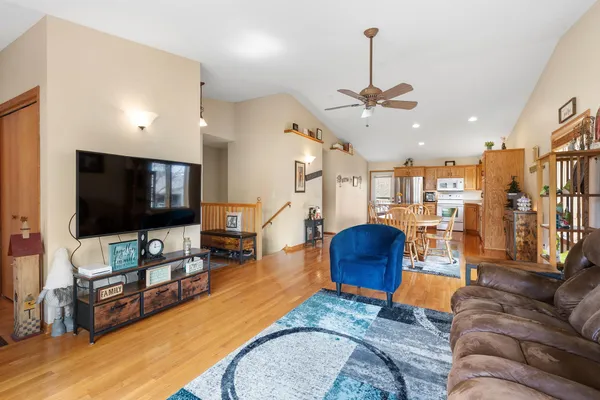 $352,500 | 174 Autumn Place Northeast, Owatonna, MN 55060