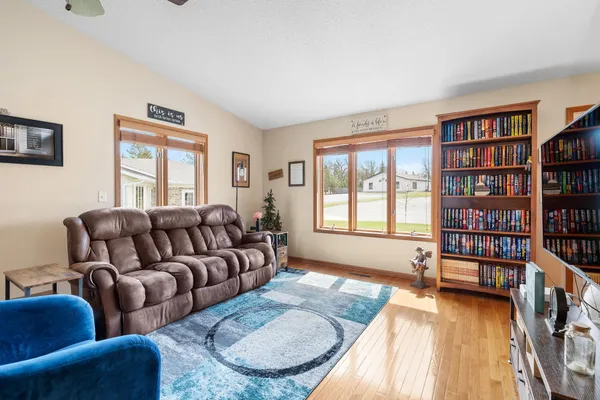 $352,500 | 174 Autumn Place Northeast, Owatonna, MN 55060