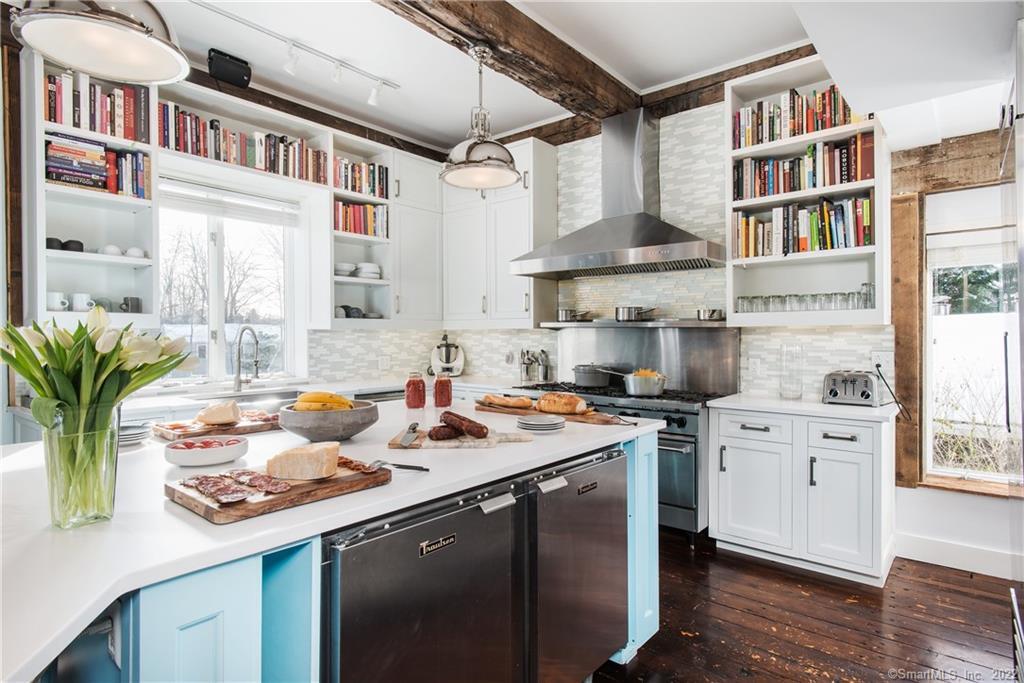 5 Deerfield Road Wilton, CT 06897 - Photo 1 of 1