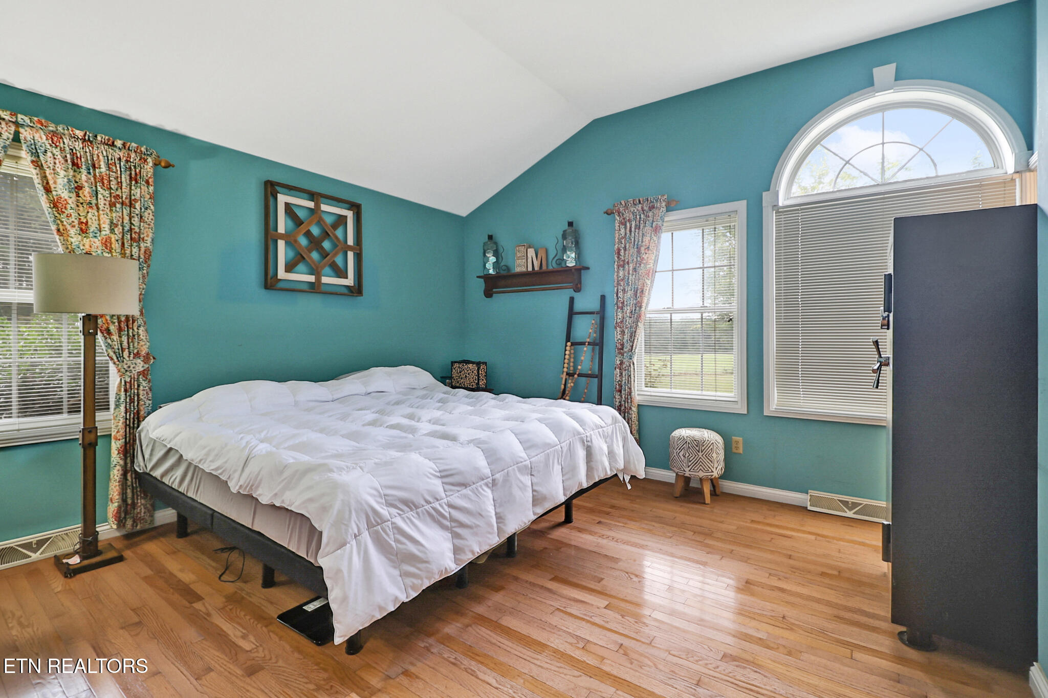 5804 Genesis Road Crossville, TN 38571 - Photo 31 of 36 n44a5600-n44a5604