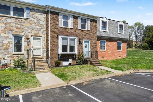 $320,000 | 1717 Meadow Drive, Fredericksburg, VA 22405