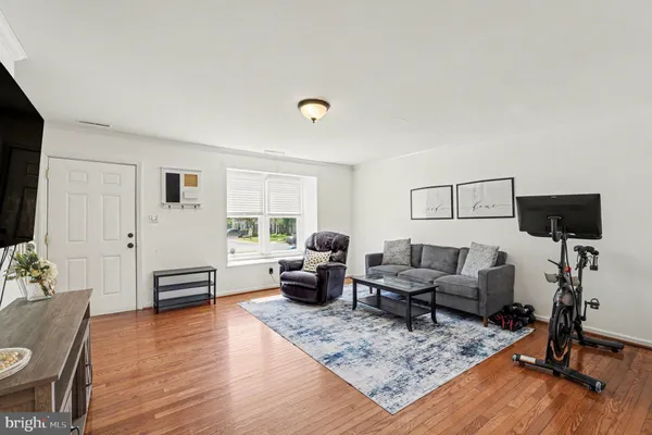 $320,000 | 1717 Meadow Drive, Fredericksburg, VA 22405