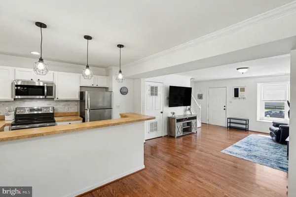 $320,000 | 1717 Meadow Drive, Fredericksburg, VA 22405