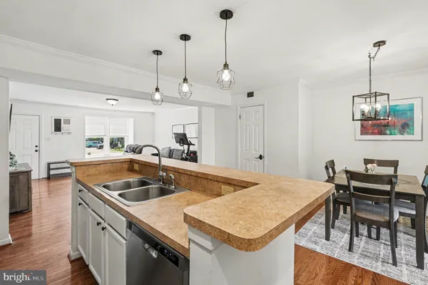 $320,000 | 1717 Meadow Drive, Fredericksburg, VA 22405