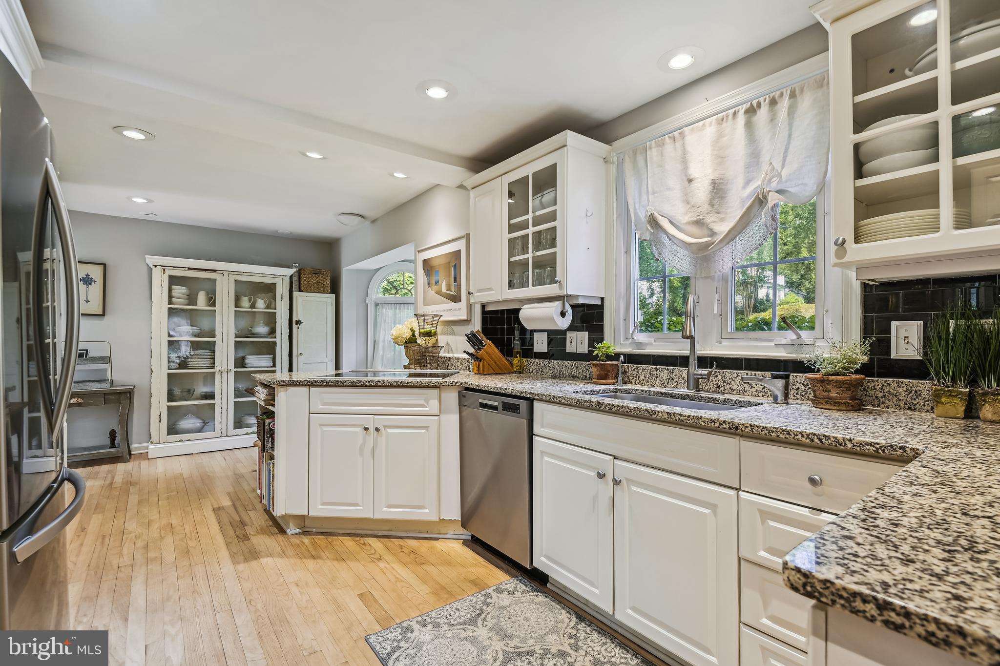 7810 Overbrook Road Ruxton, MD 21204 - Photo 11 of 35 Ktichen