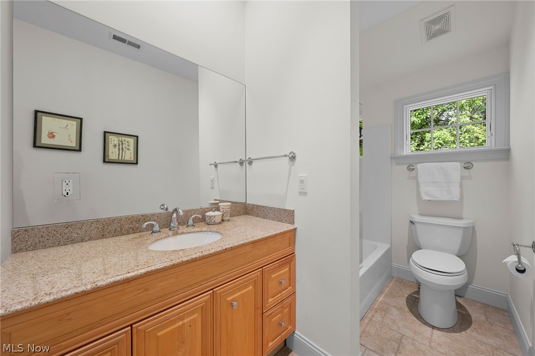 32899 Pinetree Road Pepper Pike, OH 44124 - Photo 27 of 45