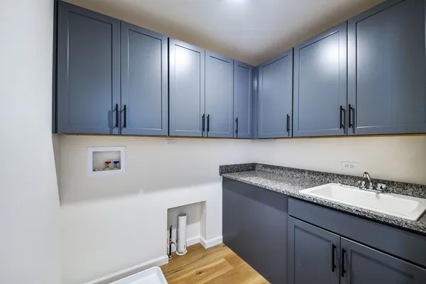 $1,390,900 | 6263 Lafond Circle, Lisle, IL 60532